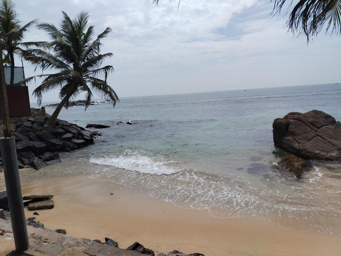 Others 4, Happy Beach Resort, Habaraduwa