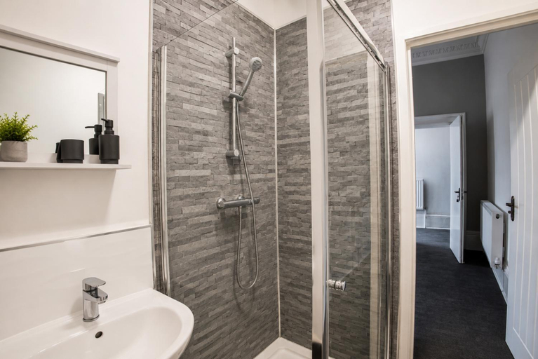 Bathroom 3, Myrtle Villas, Kingston upon Hull