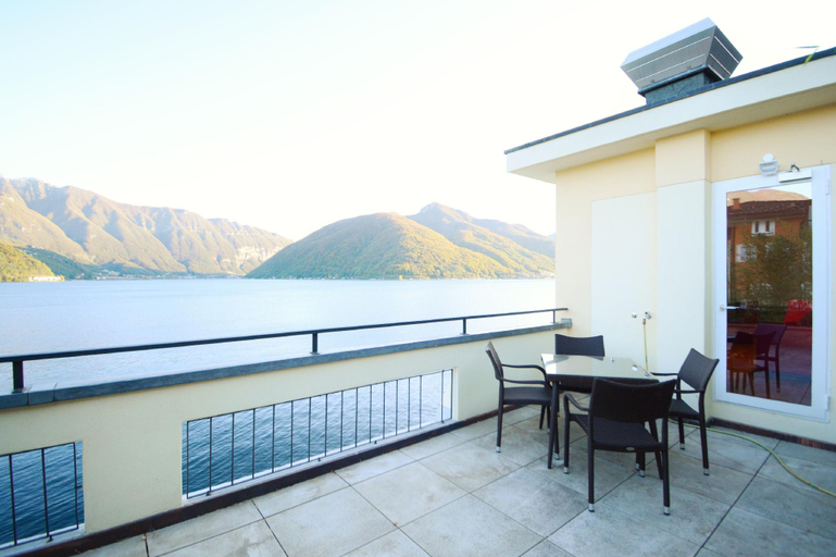 Others 5, Lac Hotel, Lugano