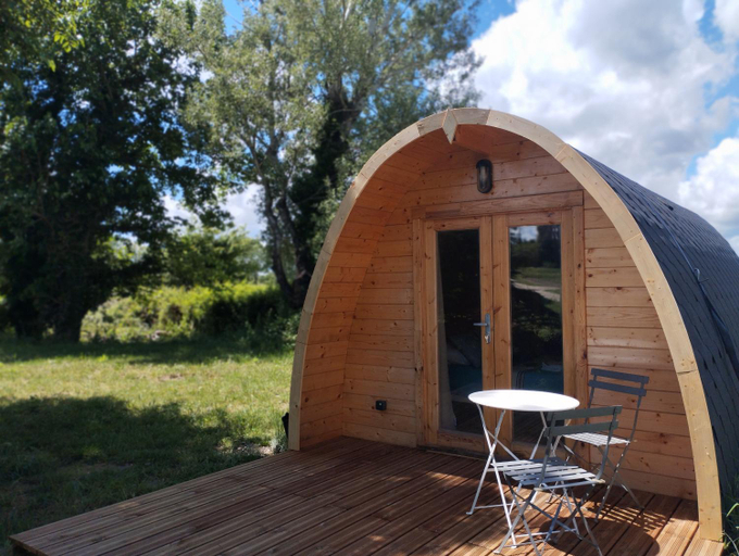 Sport & Beauty, Chambre d'hotes et cabane du grand st-Marc proche Via Rhona, Vaucluse