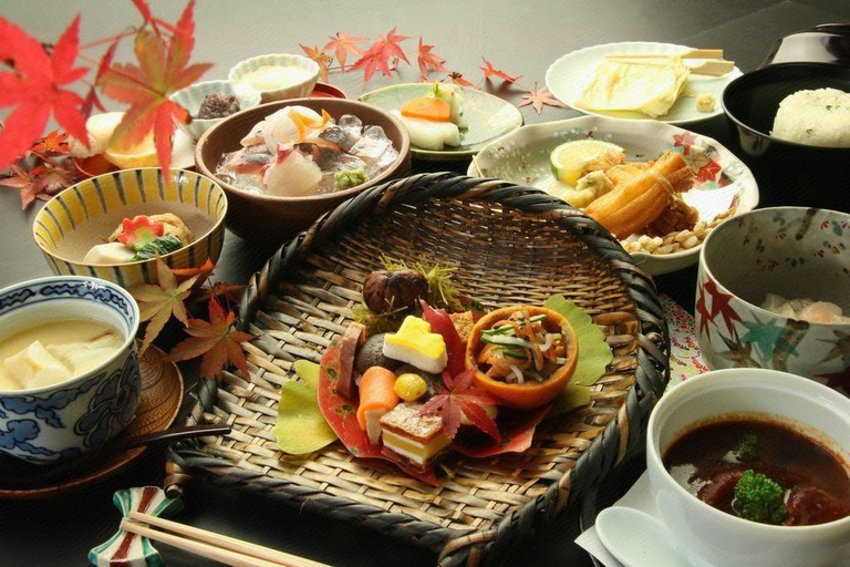 Food & Drinks 2, Marucho Ryokan, Taketa