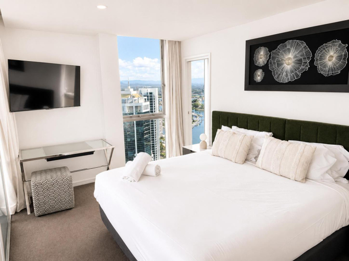 Bedroom 2, Number 1 H Luxury Residence - Netflix, WiFi + More, Gold Coast