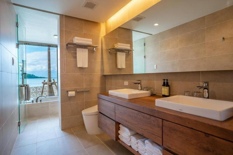 Bathroom 3, Villa Valiosa　, Onna