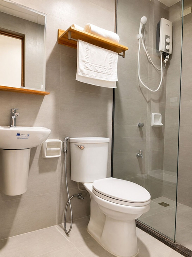 Bathroom, Bambu Suites, Puerto Princesa City