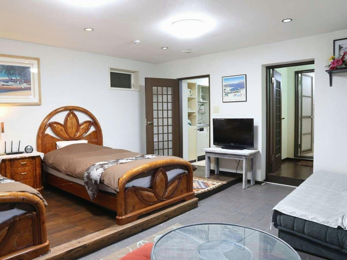 Bedroom, J-Garden, Itō