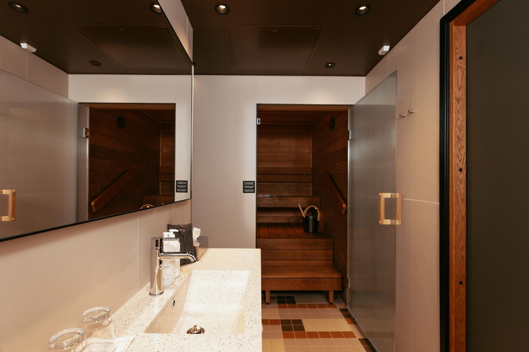 Bathroom 5, Original Sokos Hotel Royal Vaasa, Ostrobothnia