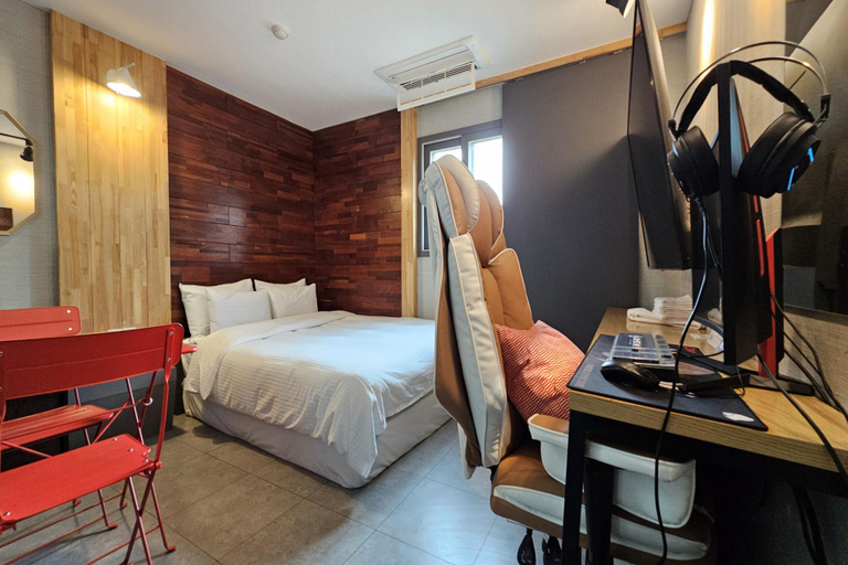 Bedroom 2, Chuncheon Hotel 121, Chuncheon