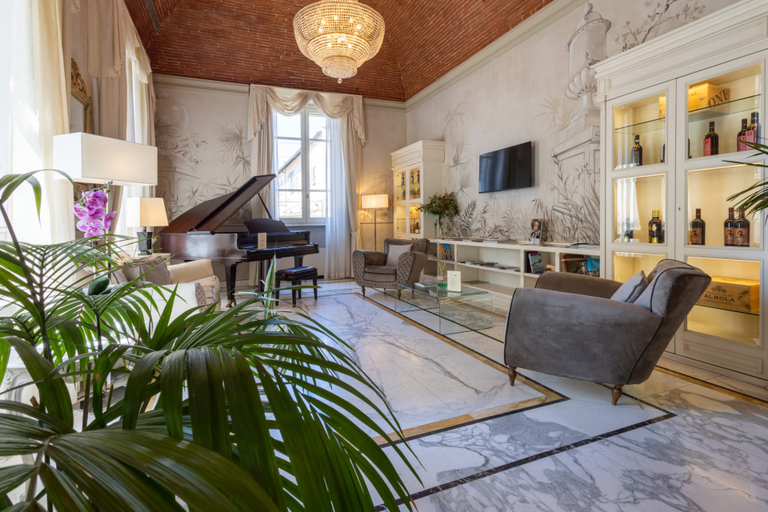 Public Area 4, Hotel Embassy, Florence