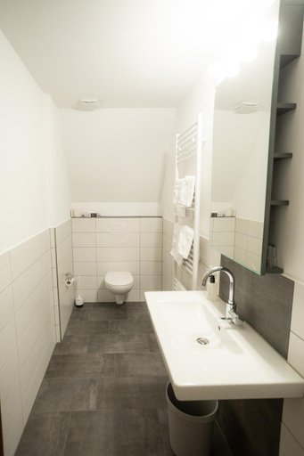 Bathroom 3, Hotel Bischof, Hochsauerlandkreis