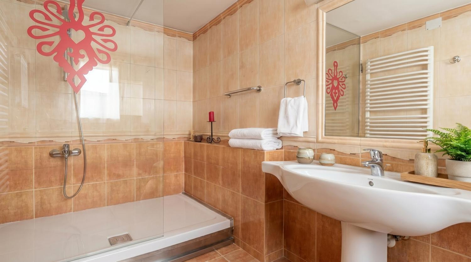 Bathroom 2, Panorama Zakopane by Golden Villas&4, Tatra
