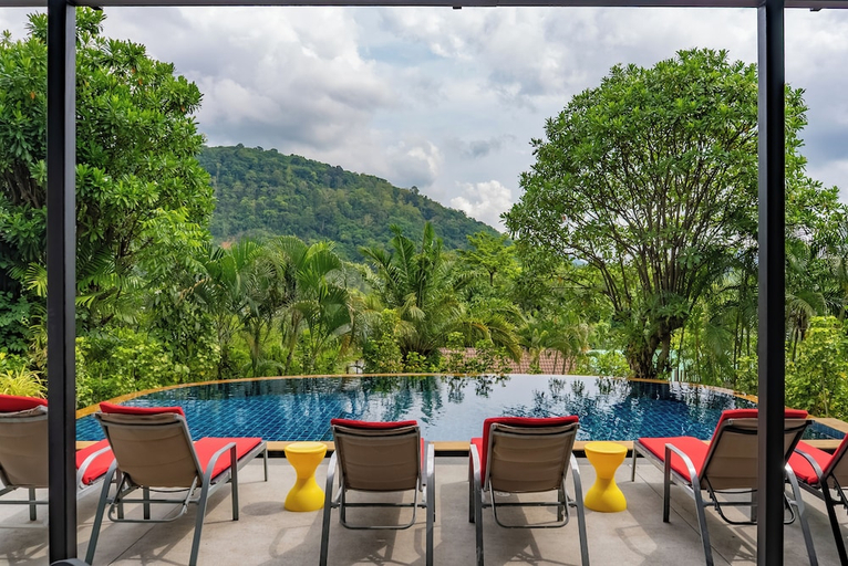 Food & Drinks 4, Private Pool Villa for Family & Friends, Pulau Phuket