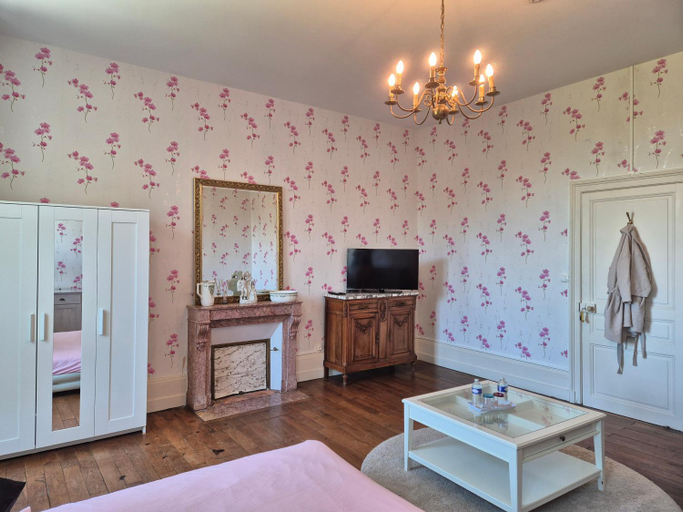 Bedroom 4, Domaine de Savignac, Charente