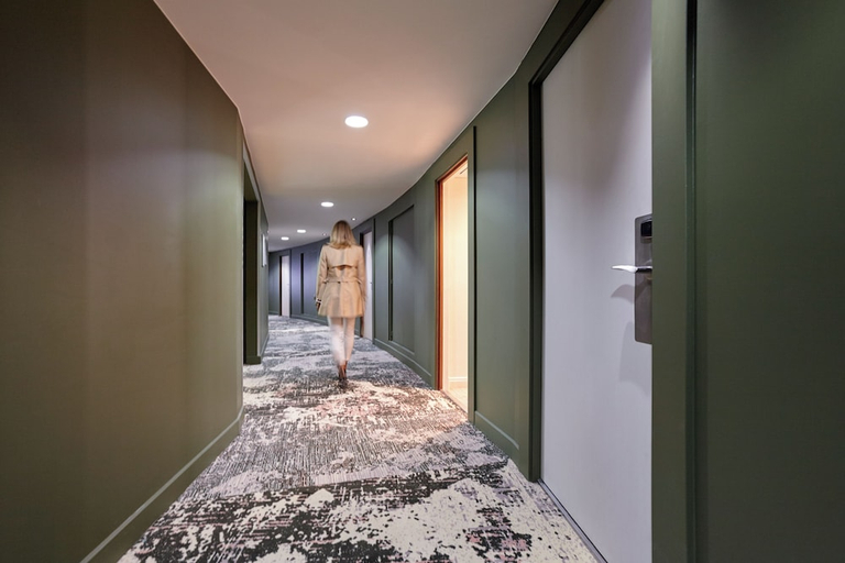 Public Area, Hotel Mercure Paris La Défense, Hauts-de-Seine
