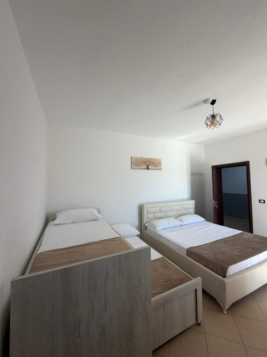 Bedroom 2, Aleks Hotel, Shkodrës