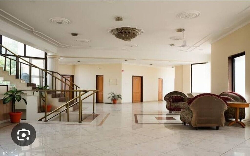 Interior 3, Park In By Jolly Plaza, Reasi