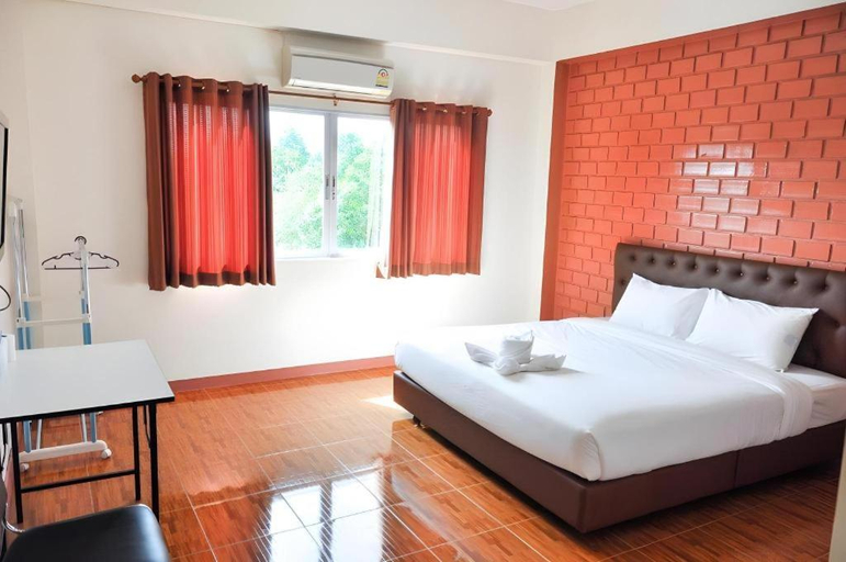 Bedroom 4, Bussarakam Place Hotel, Muang Chanthaburi