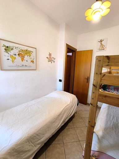 Bedroom 2, Travel Solution - SeaView & Roman Tavern Apartments - Anzio Beach 200mt, Roma