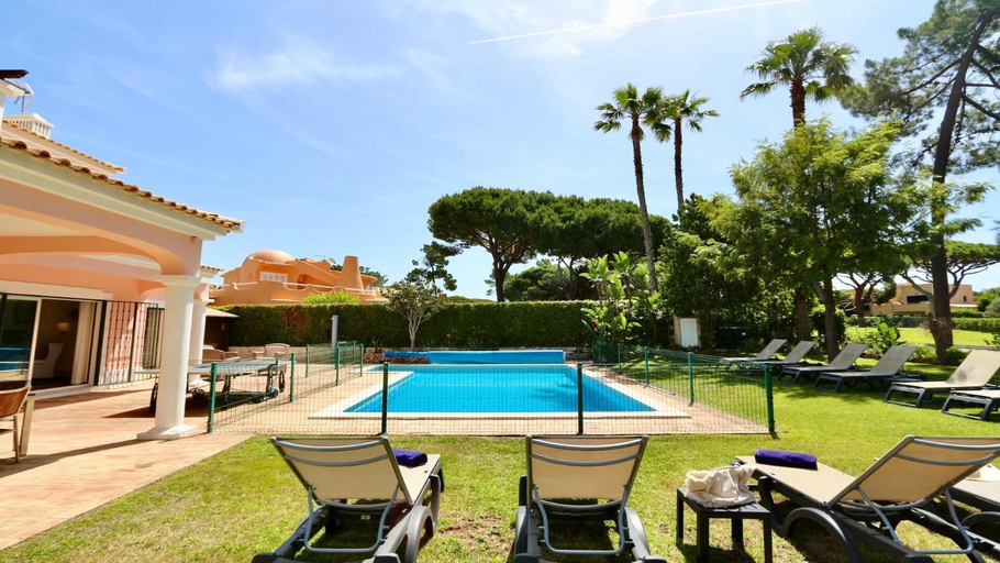 Sport & Beauty 2, Villa Estrelicia 106 - Clever Details with "heated" pool, Loulé