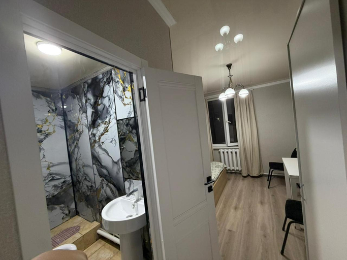 Bathroom 4, Seven House Hotel, Astana City