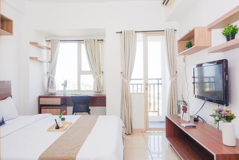 Bedroom 5, Well Appointed 3BR Apartment at M-Town Residence By Travelio, Tangerang