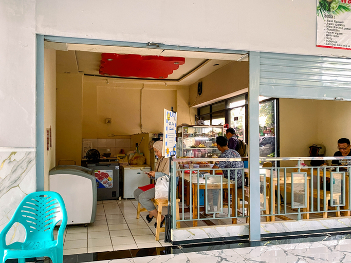 Exterior 4, Classic and Functional 2BR at Apartment Menara Cawang By Travelio, East Jakarta