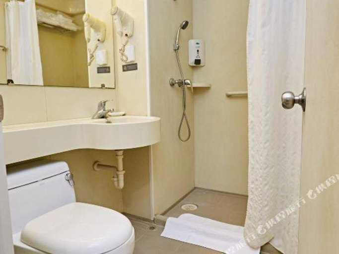 Bathroom, Jinjiang Inn Jining Guhuai Road Museum, Jining