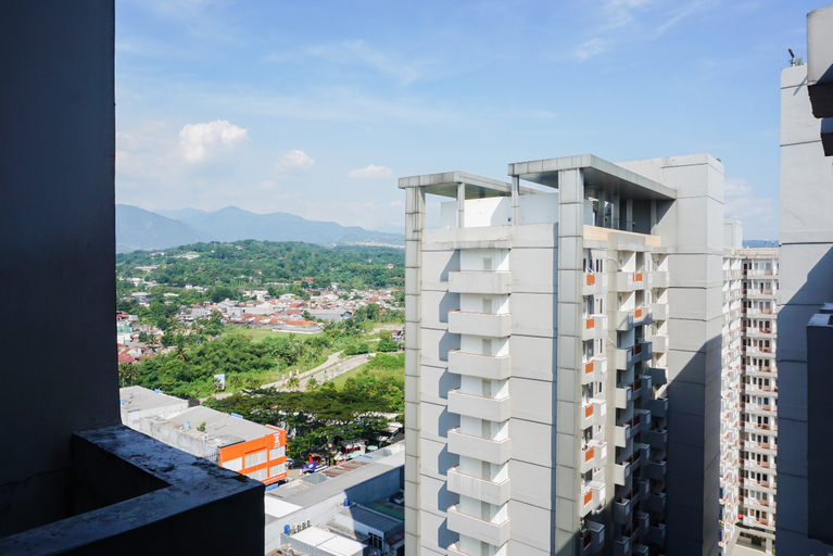 Exterior 3, Homey and Minimalist Studio Room at Apartment Sentul Tower By Travelio, Bogor
