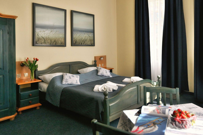 Bedroom 4, Villa Nautilus, Kamień