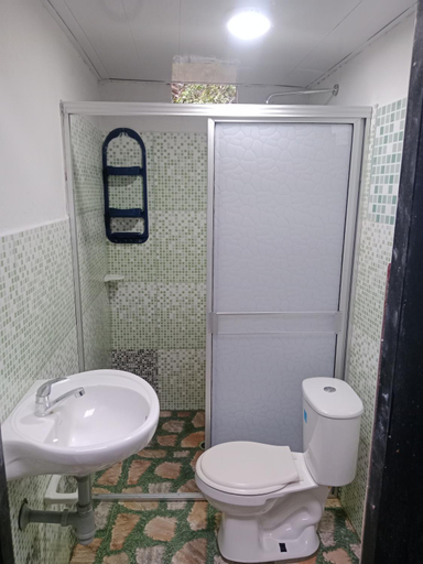 Bathroom 4, Hostal Ebenezer Macedonia Amazonas, Leticia