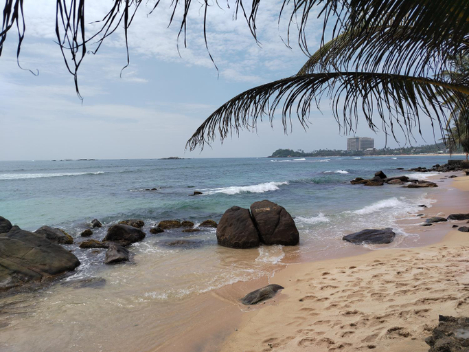 Others 2, Happy Beach Resort, Habaraduwa