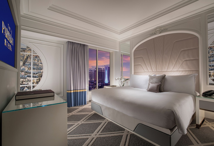 bedroom 12