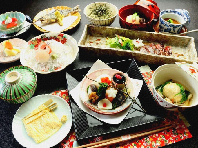 Food & Drinks 4, Marucho Ryokan, Taketa