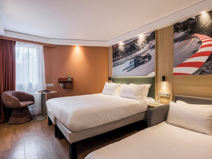 Bedroom 5, ibis Styles Annecy Le Vieux, Haute-Savoie