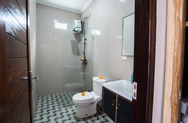 Bathroom 4, Cozzy The Glossy Hill Villa Nusa Dua, Badung