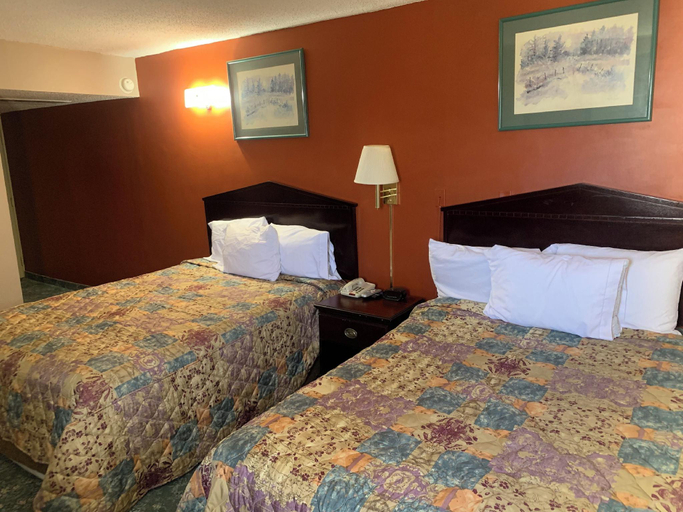 Bedroom 2, Americas Best Value Inn Macomb, McDonough