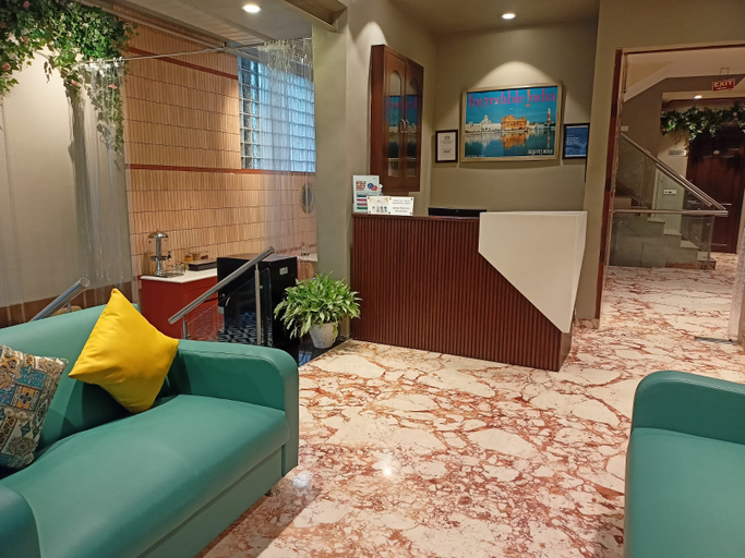 Public Area 2, Cosy Grand @Chanakyapuri by The Cosy Hotels, Delhi