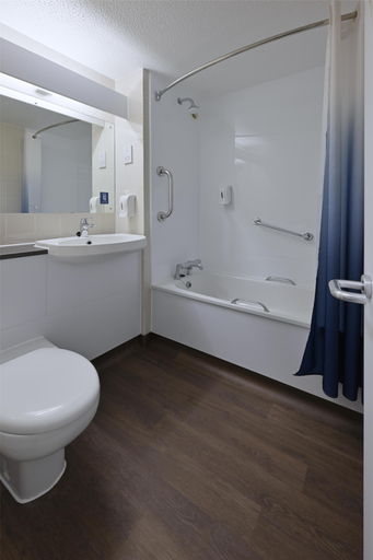 Bathroom 4, Travelodge Wellingborough Rushden, Northamptonshire