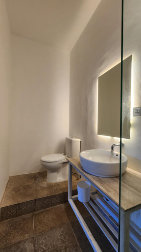 Bathroom 4, Sunny Canggu, Badung