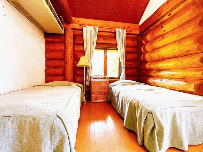 Bedroom 2, Hakuba Pension Meteor, Hakuba