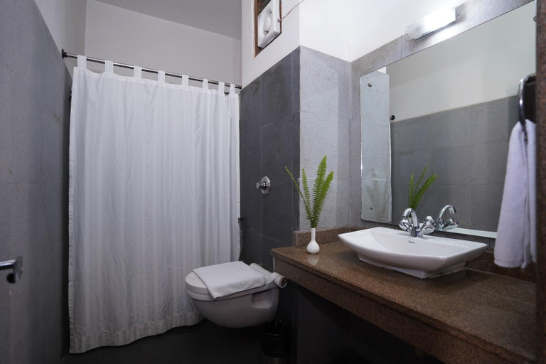 Bathroom 3, Terrace Valley Hotel, East Sikkim