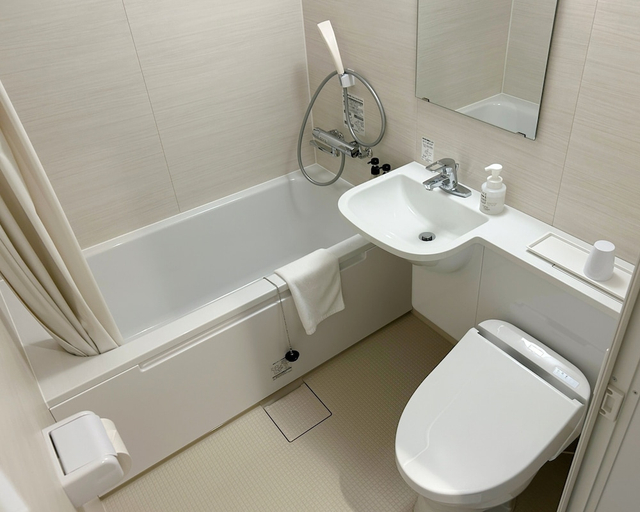 Bathroom 2, Hotel Hanakomichi, Nara