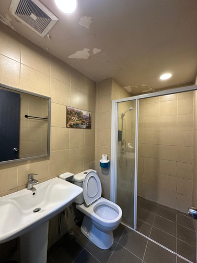 Bathroom 4, Taragon Apartment - KL ,Bukit Bintang, Kuala Lumpur