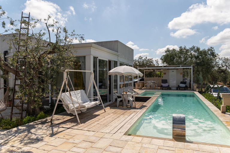 Sport & Beauty 2, LA TORRETTA - Luxury Villa with Pool, Bari