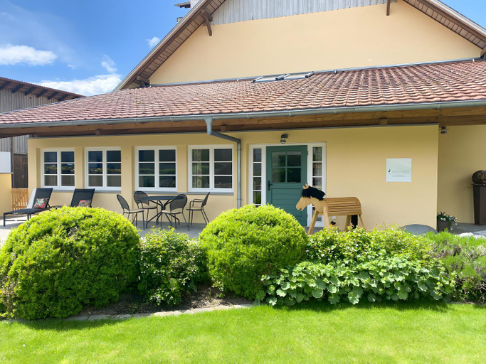 Others 4, Beim Dorfbach - Die Hofchalets, Bodenseekreis