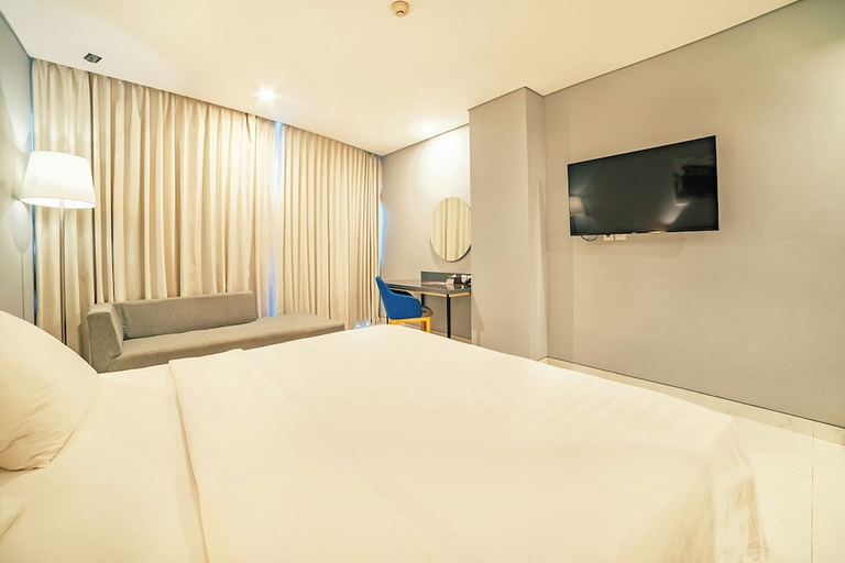 bedroom 13
