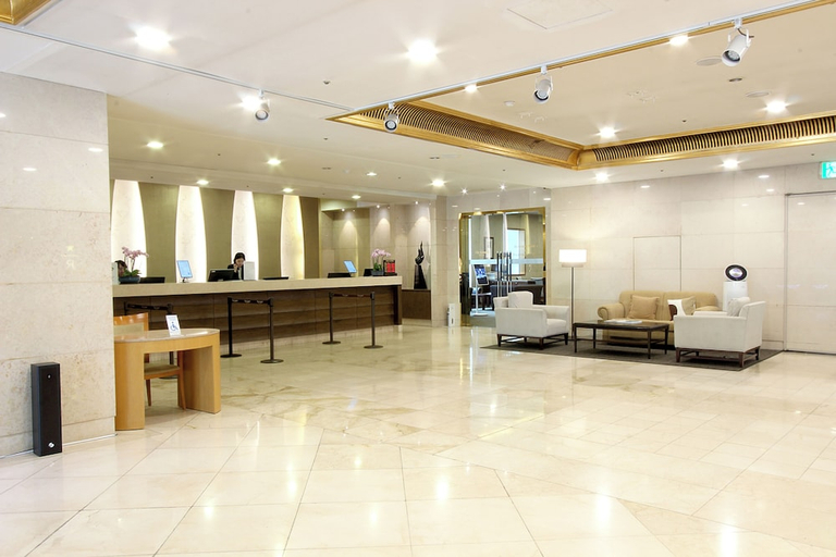 Public Area, Grand Hotel, Buk