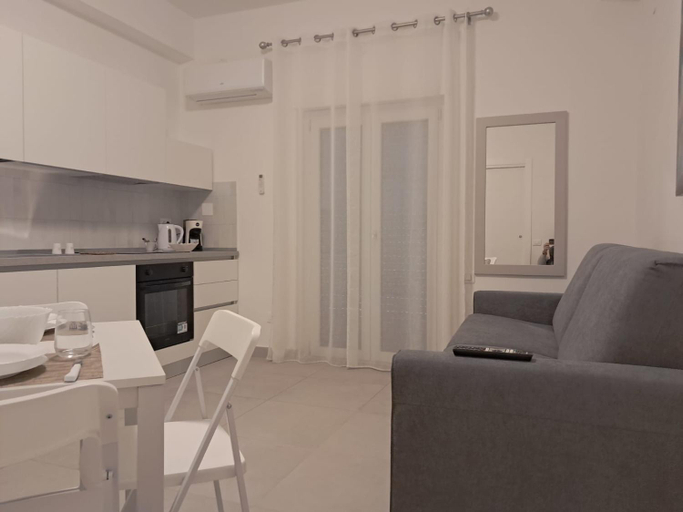 Others 4, Seaway Accommodation " Private Parking ", Vibo Valentia