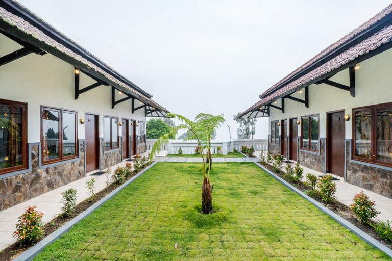 Others 1, Bawangan Hotel Express Bromo, Probolinggo