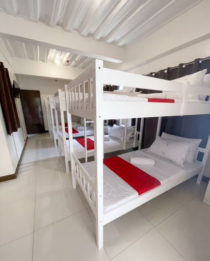 Others 5, RedDoorz at Basubas Manor Tipolo Mandaue Cebu, Mandaue City