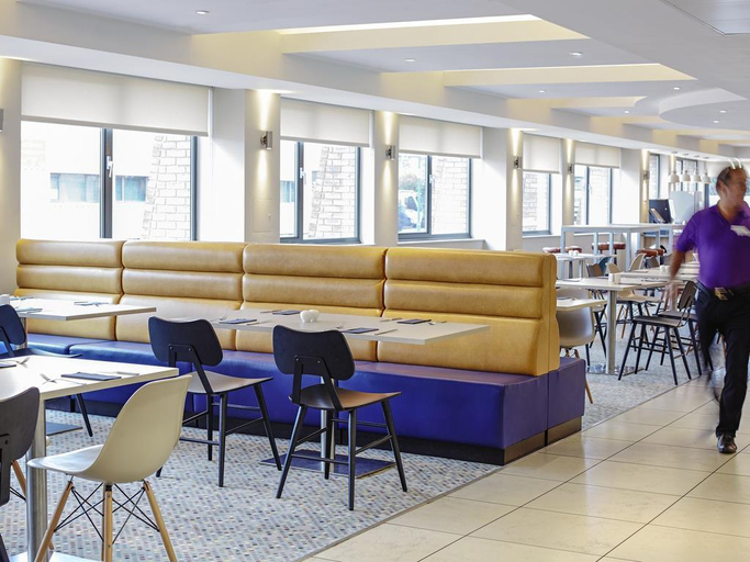 Food & Drinks 4, BHX NEC Airport, Solihull